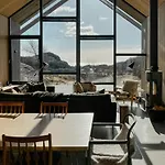 Feriehus Architect-designed Gem With Views Of Kistefjellet