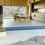 Feriehus Architect-designed Gem With Views Of Kistefjellet *
