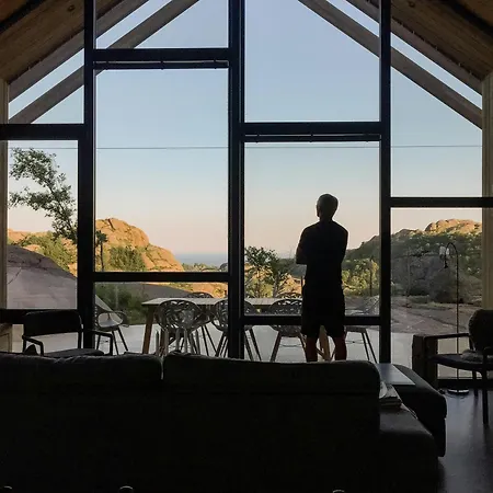 Architect-designed Gem With Views Of Kistefjellet Vakantiehuis